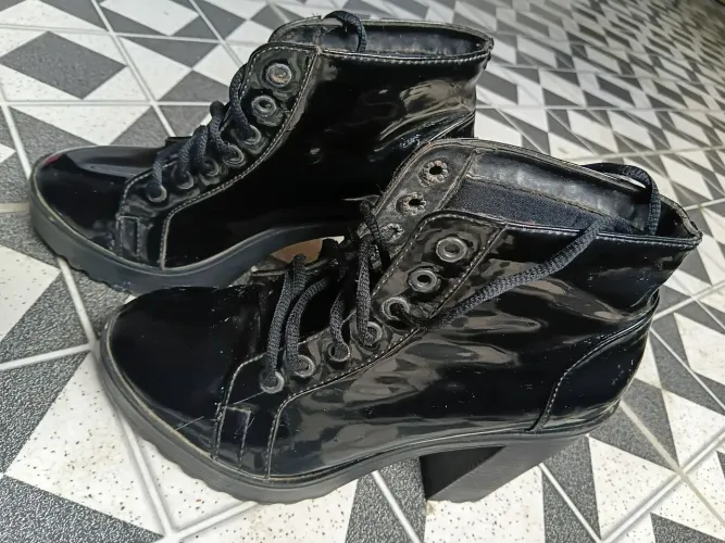 Bota 