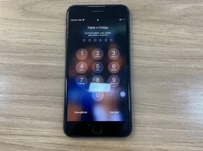 Vendo iPhone 8 Plus sem nenhum defeito
