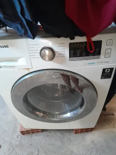 Máquina de lavar roupa