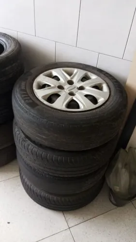 Roda de ferro Ford