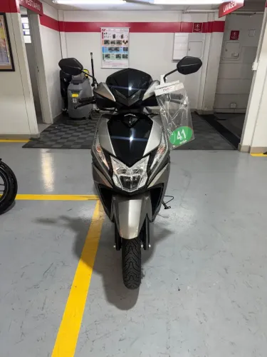 Honda Elite c/ 2.000km zera