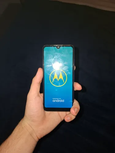 CELULAR MOTO E6 PLUS - USADO