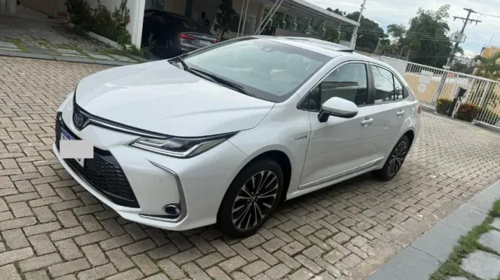 Toyota Corolla Altis Prem. Hybrid 1.8 Flex AUT 2024