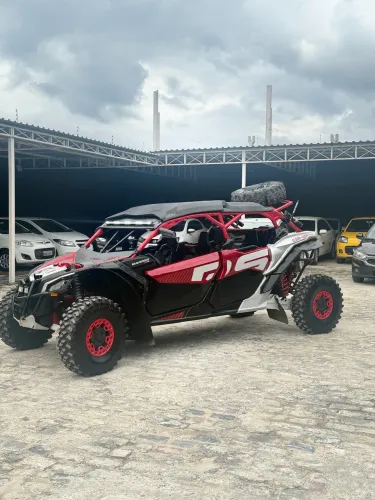 ? CAN-AM MAVERICK X3 XRS 4 LUGARES 2024 ?