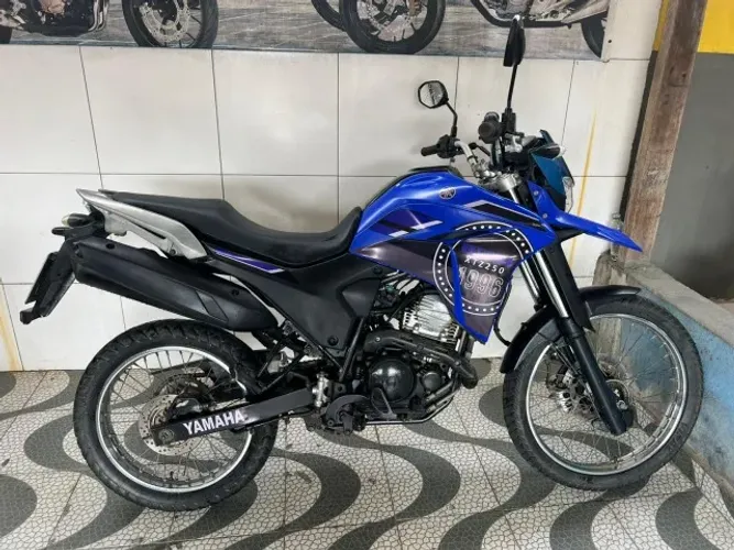 XTZ Lander 250 - 2022