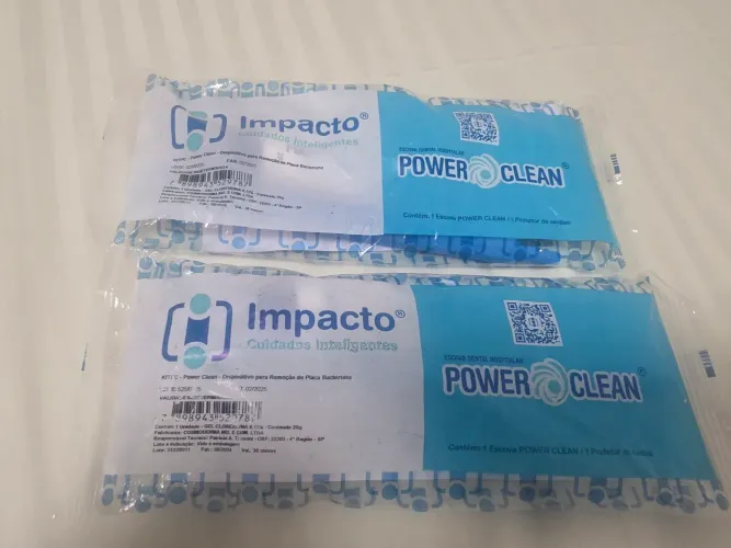 Escova dental hospitalar
