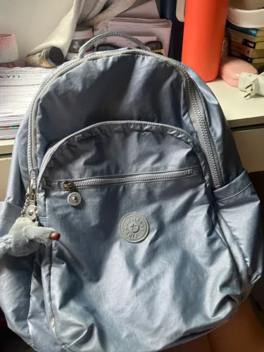 Mochila kipling com etiqueta