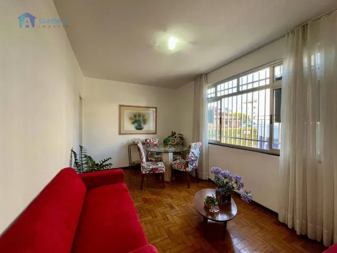 Classe A Imóveis apresenta: Apartamento à venda no Coração Eucarístico Conforto e localiz