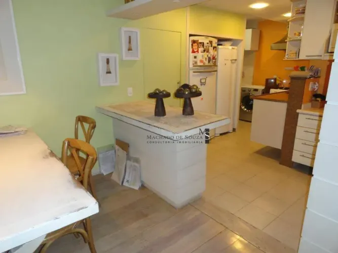 Apartamento com 2 dormitórios para alugar, 100 m² por R$ 9.500/mês - Leblon - Rio de Janei