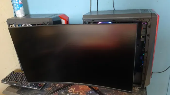 MONITOR 27 polegadas curvo 240hz 1ms FHD aceito cartão