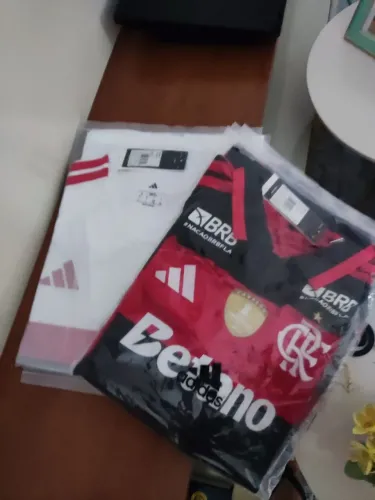 Camisas do Hud