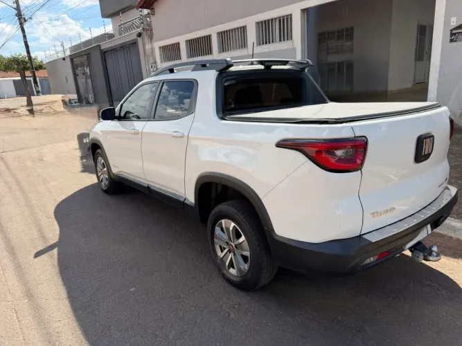 Fiat Toro Freedom Road 1.8 16V Flex Aut. 2018