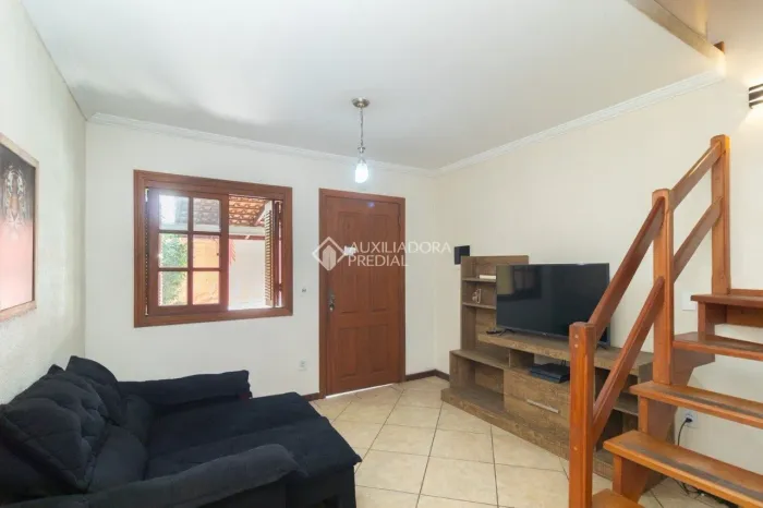Casa 3 quartos em condomínio, no bairro Camaquã