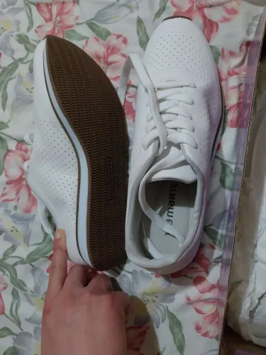 Tenis casual Feminino Via Marte Feminino 