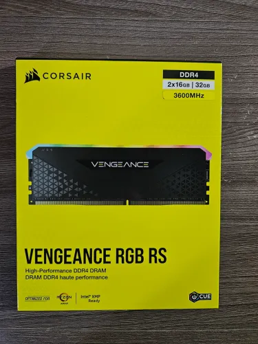 Memória RAM Corsair Vengeance 32GB (2×16GB) 3600Mhz - RGB
