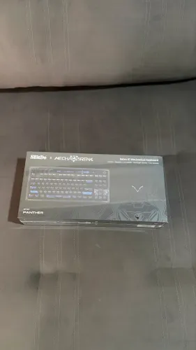 Teclado mecânico retrô 8BitDo - Mecha BREAK