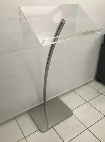 PÚLPITO DE ACRÍLICO - ELEGÂNCIA E SOFISTICAÇÃO ?