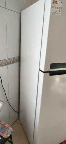Geladeira nova 4 meses de uso