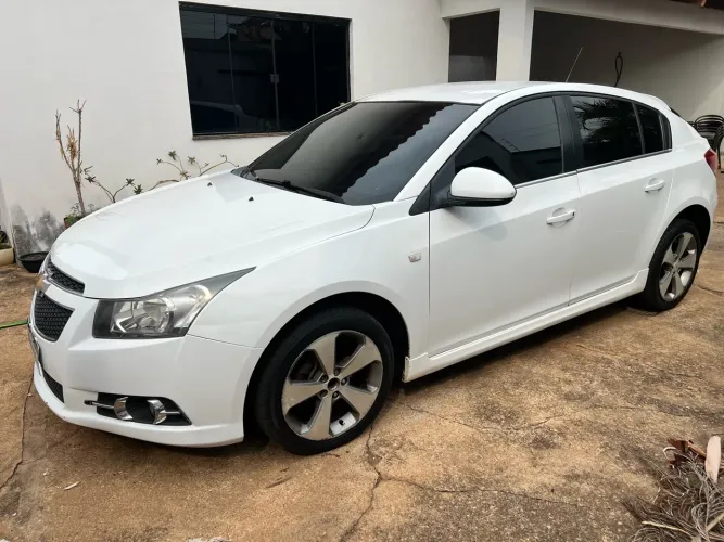 Chevrolet Cruze HB Sport LT 1.8 16V Flexp. 5P AUT 2013