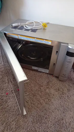 Vendo microondas 220W