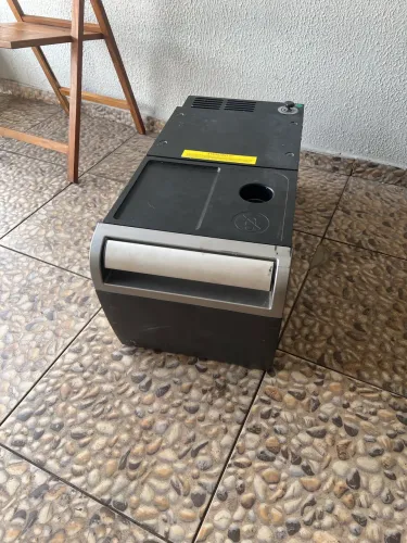 Geladeira de caminhão 24 v 41lts
