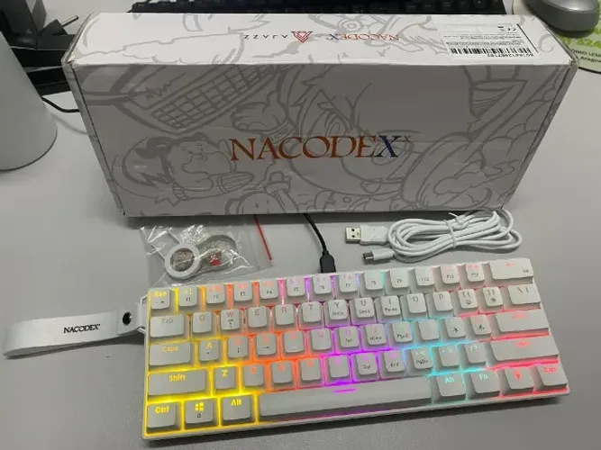 Teclado Mecânico Nacodex NK61 Branco Switch Red - Faço OLX PAY!