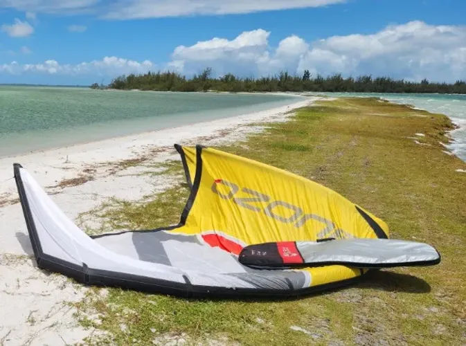 Kite OZONE - modelo CATALYST - Tam 12Metros com Mochila