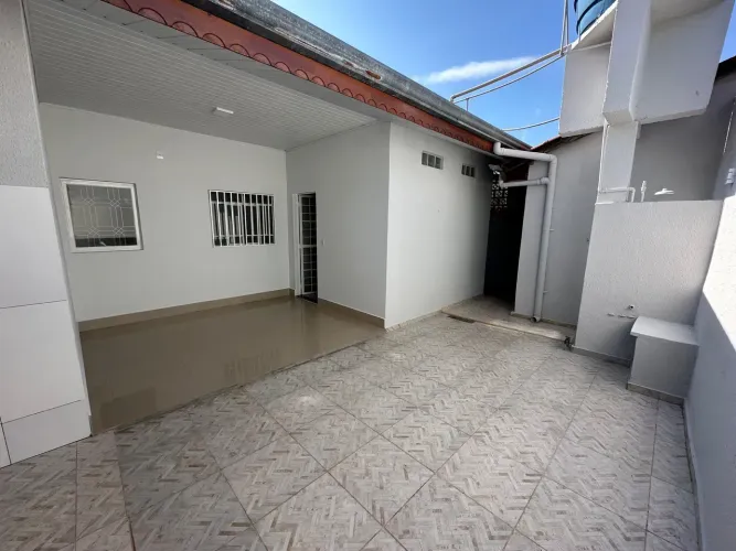 BELÍSSIMA CASA RECÉM-REFORMADA COM CHURRASQUEIRA NO CPA-4 | 4 QUARTOS | 2 SUÍTES