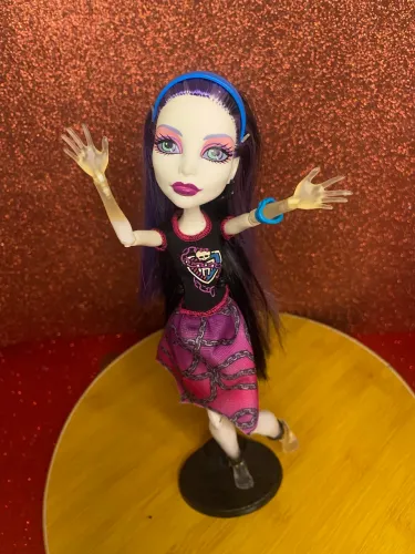 Spectra Monster High Líder de Torcida