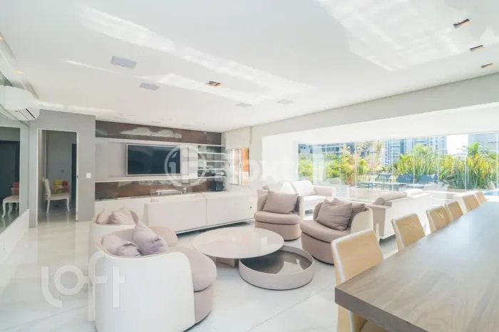 Apartamento à venda em Jardim do Salso com 210 m², 4 quartos, 3 suítes, 4 vagas