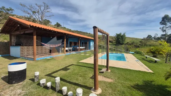 Chácara com 2 dormitórios à venda, 2300 m² por R$ 550.000,00 - Vila São Germano - Paraibun