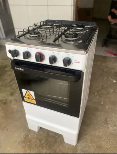 Vendo fogão Esmaltec