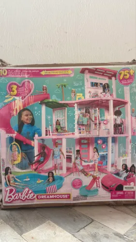 Casa dos Sonhos da Barbie Dreamhouse - 75 peças
