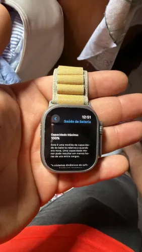 Apple watch ultra 2 49mm Titanium GPS + LTE