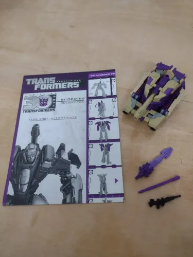Transformer Generations Blitzwing
