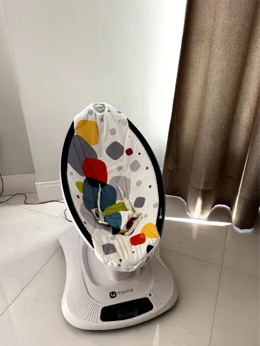 Cadeira de Descanso Mamaroo 4.0 - 4Moms