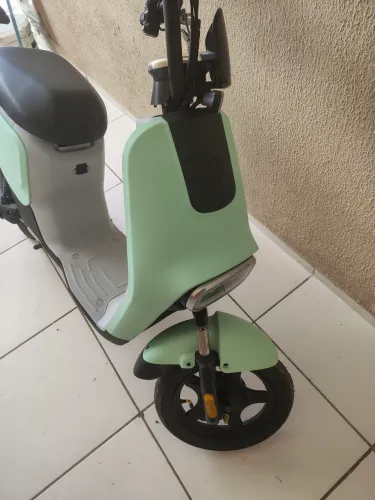 Bicicleta moto scooter elétrica