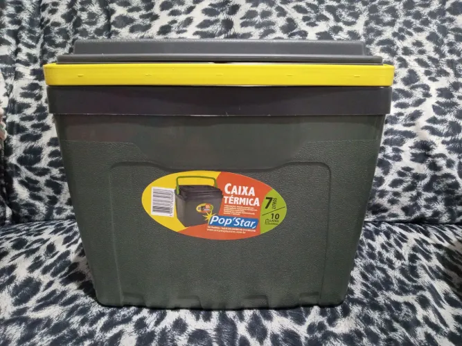 Caixa Térmica 7 Litros/10 latas 350ml