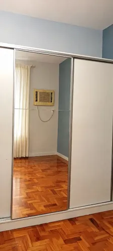 Guarda roupa casal Madesa com espelho