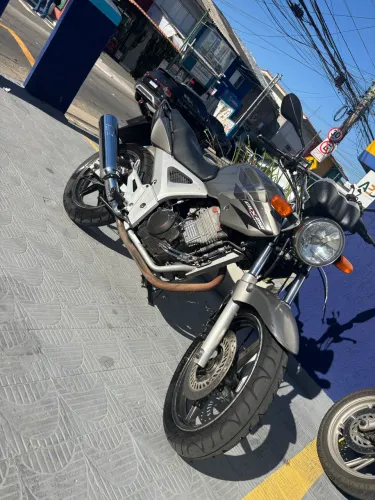 Vende-se ou troca cbx Twister 2008