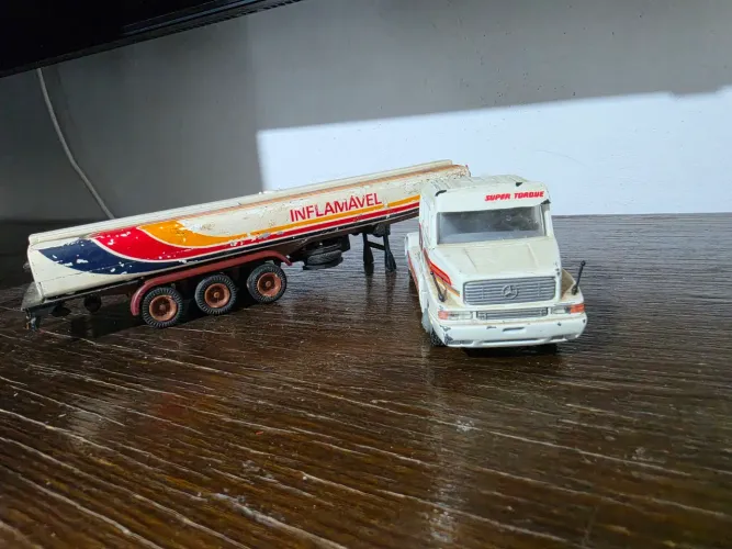 Miniatura Arpra Cavalo Mercedes + Tanque Combustível 1/50