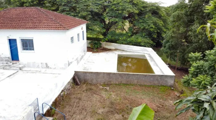 Fazenda/Sítio/Chácara para venda tem 960000 metros quadrados com 5 quartos