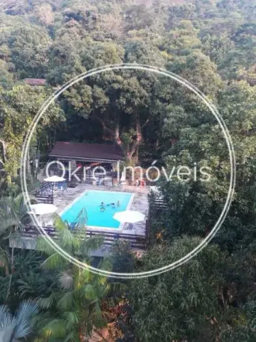 Apartamento : / Residencial / Cosme Velho