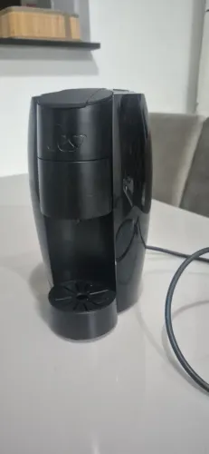 Cafeteira 3 corações preta 127v