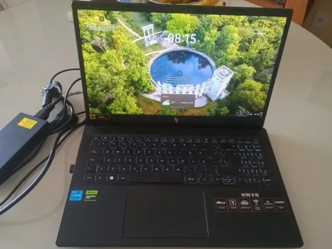 Notebook Acer Nitro V 15 - 3600,00 Reais
