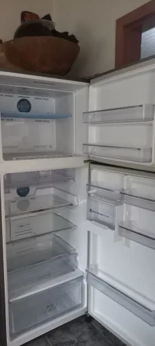 Geladeira inverter com defeito