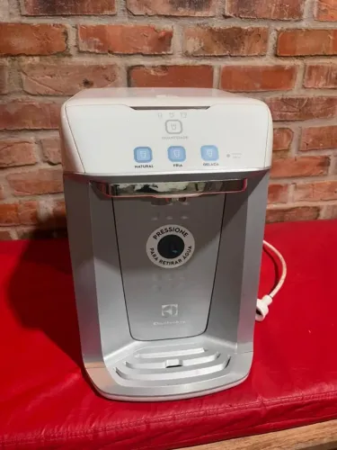Purificador / filtro de água Electrolux