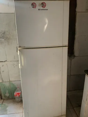 geladeira retirada de peças 