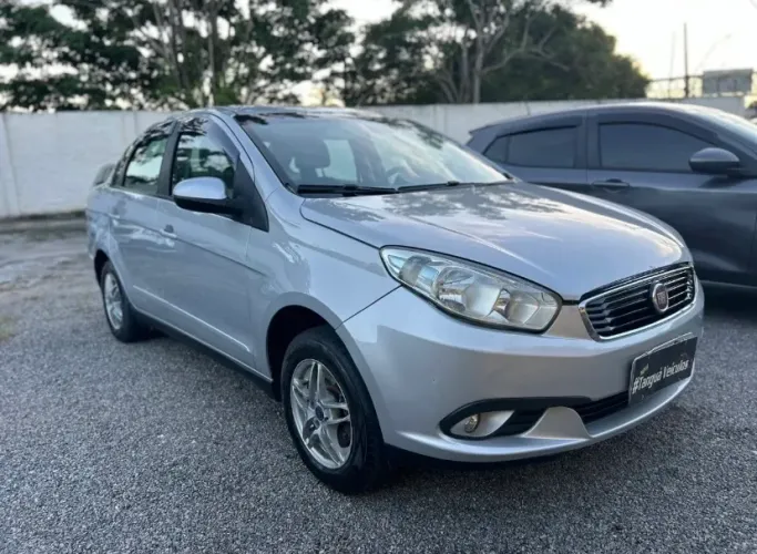 Fiat Grand Siena Attrac. 1.4 EVO F.flex 8V 2013