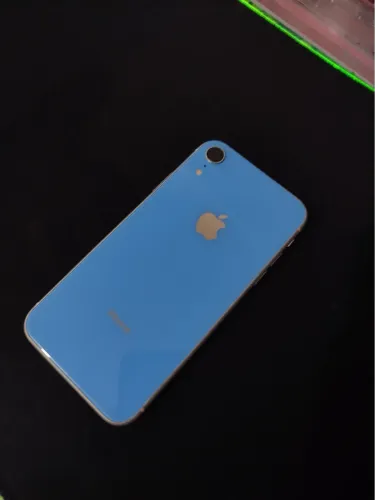 iPhone XR